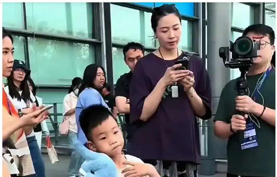 航班便准备, 消息